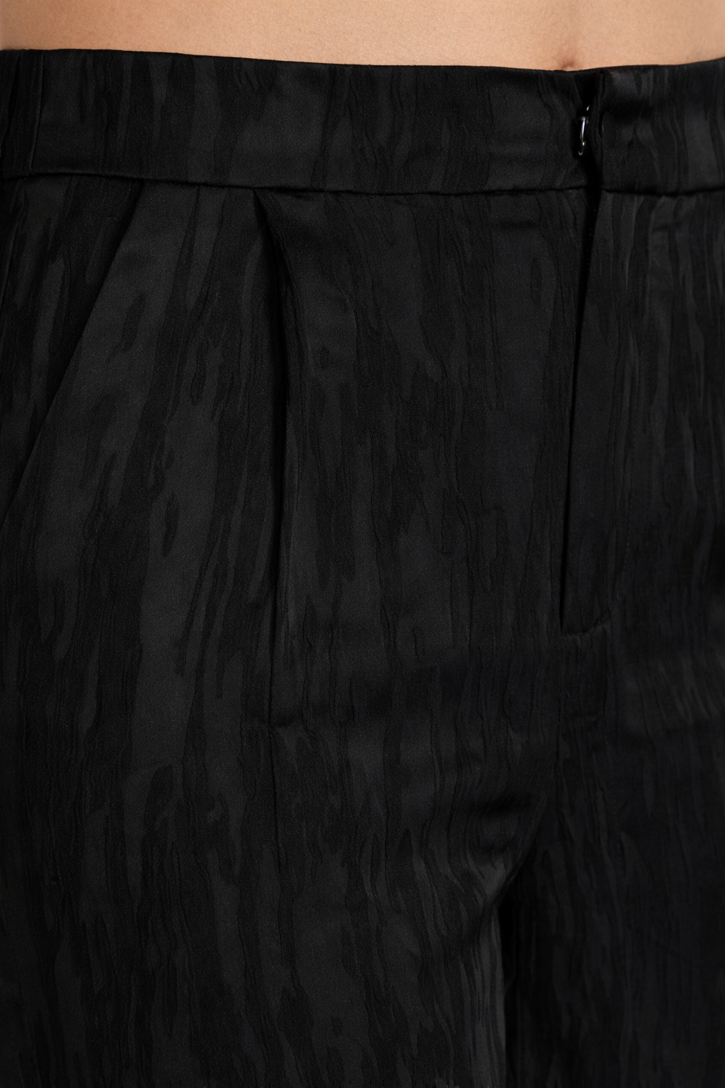 PANTALÓN RECTO TEXTURA